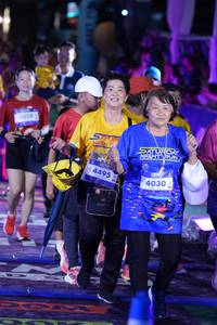 BIB: 3050, 4495, 4030
                            <button type="button" onclick="openModal(26261129)" class="btn btn-primary btn-sm float-right btn-popup" data-toggle="modal" data-target=".modal-high-quality">
                        <i class="fas fa-shopping-cart"></i> Add to Cart
                    </button>
                                            <button type="button" onclick="isThisMe(26261129, true)" class="btn btn-success btn-sm float-right btn-popup btn-isme hidden" data-toggle="tooltip" data-placement="bottom" title="นี่คือรูปของคุณใช่ไหม คลิกที่นี่เพื่อเอาเข้าอัลบั้ม">
                        <i class="fas fa-plus"></i> Add to album
                    </button>
                    <button type="button" onclick="isThisMe(26261129, false)" class="btn btn-warning btn-sm float-right btn-popup btn-isnotme hidden">
                        <i class="fas fa-ban"></i> Remove from album
                    </button>